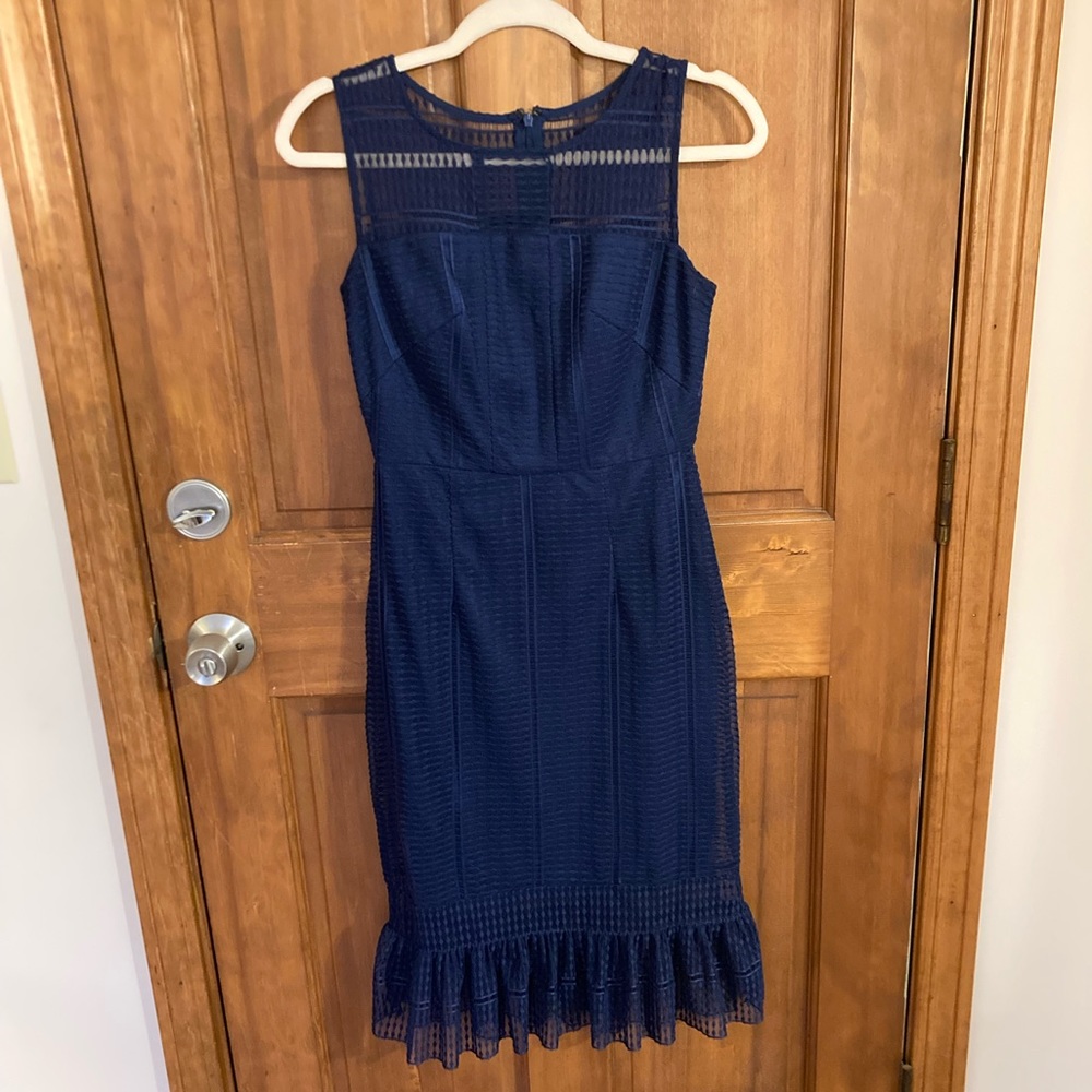 JAX Black Label Navy Blue Dress Size 2! Lace Overlay EUC. Fun Party Dress!